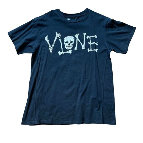 VLONE Black Skull T-Shirt Lost Bones Tee Black - Picture 3 of 8